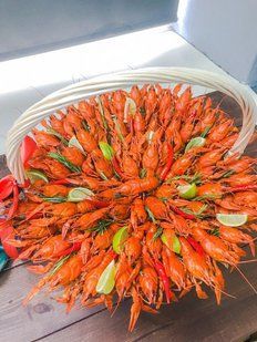 Basket of crayfish 3 kg No. 22