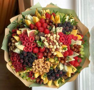 Berry bouquet №36