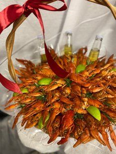 Gift basket of crayfish №29