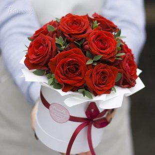 11 roses in a box №14