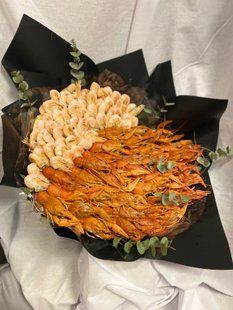 Heart-shaped bouquet of crayfish №38