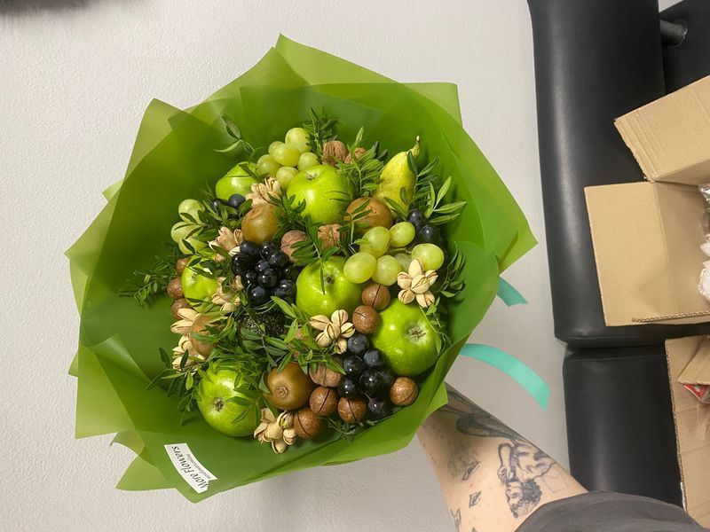 Bouquet of fruits and nuts №7