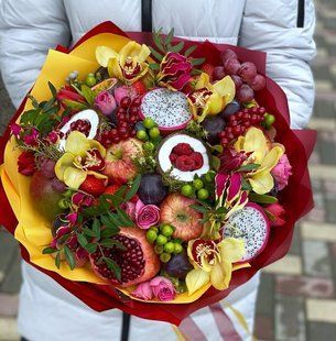 Bouquet of exotic fruits №13