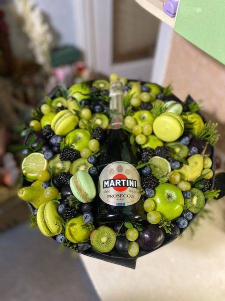 Green fruit bouquet №17 (alcohol is not included in the price)