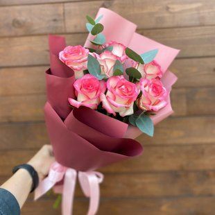 7 pink roses Jumilia №506