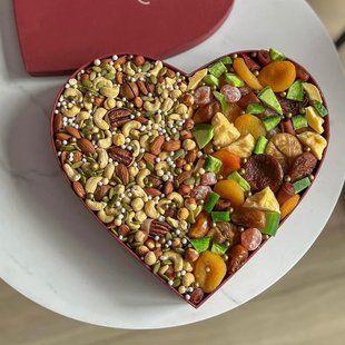 Box of dried fruits and nuts №32