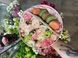 Box with flowers and macaroons №1