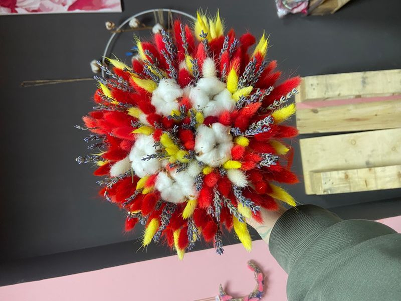 Bouquet of red lagurus and phalaris with lavender №26