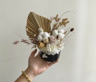 Interior composition of dried flowers №35