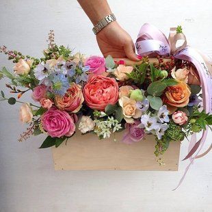 Flower arrangement in box №1
