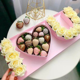 Chocolate covered strawberries I Love U