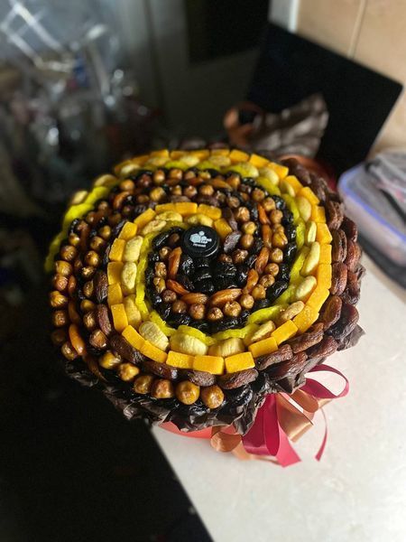 Gift box with dried fruits and nuts №19
