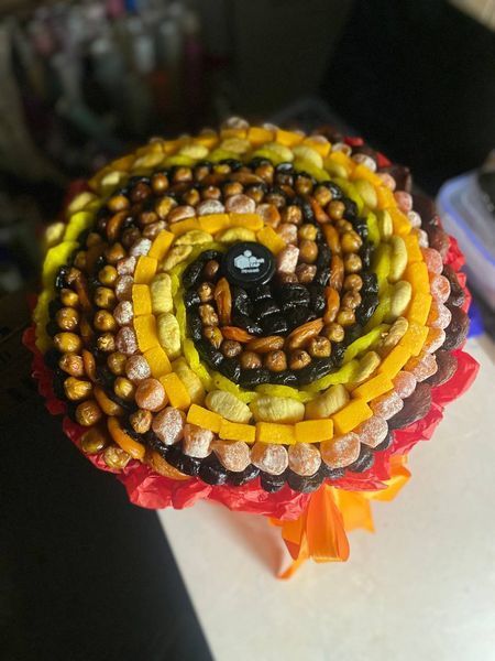Gift box with dried fruits and nuts №19