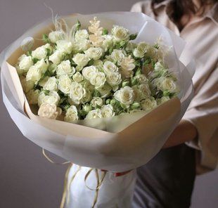 White bush rose №510