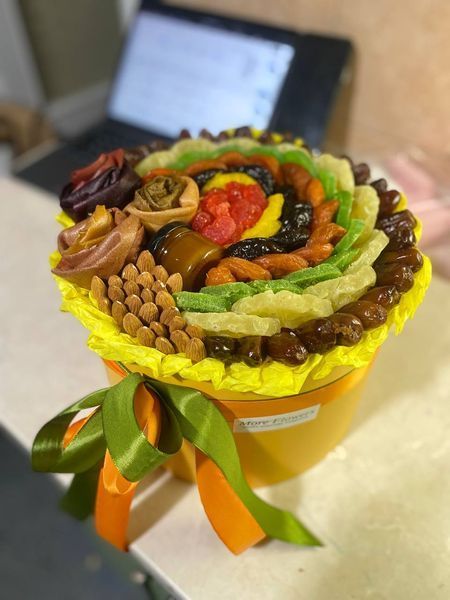Box of dried fruits №32
