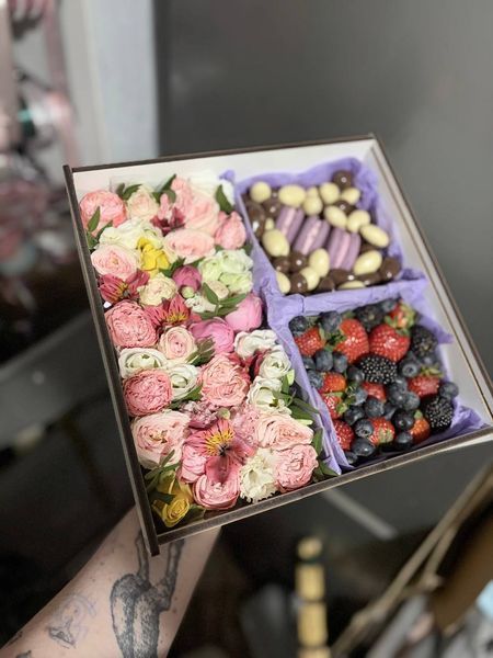 Berry bouquet №21